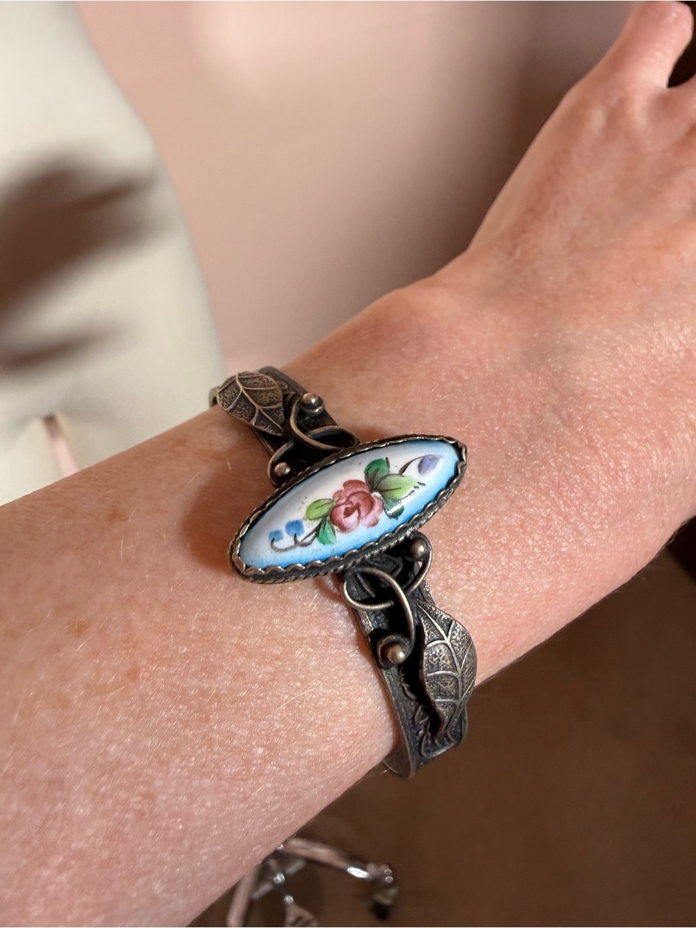 Vintage Russian Rostov Finift Hand Painted silver cuff bracelet Victorian Boho - Picture 11 of 16